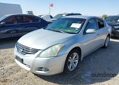2011 Nissan Altima 3.5 Sr z USA, uszkodzony, nr VIN 1N4BL2AP0BN492645